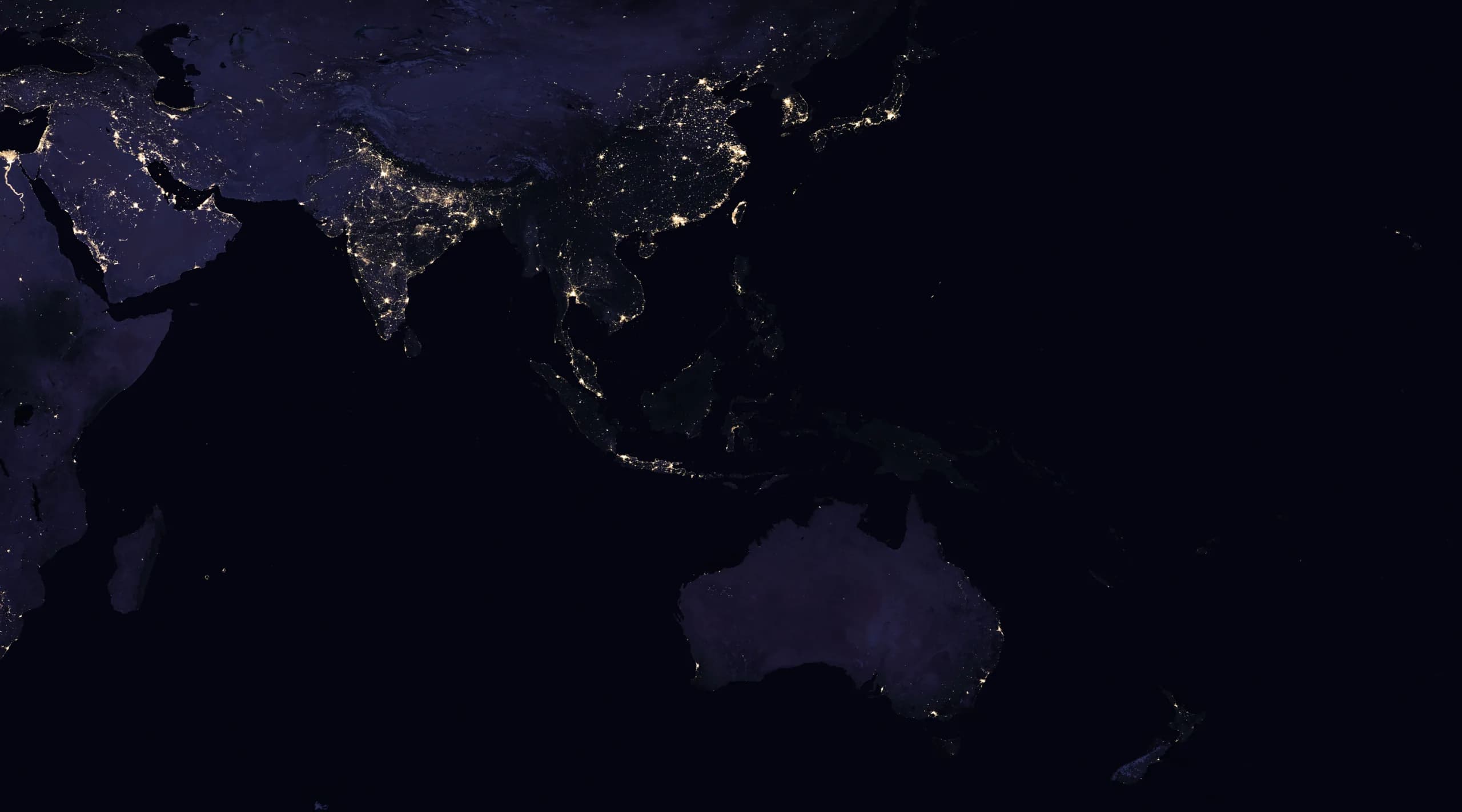 NASA Black Marble 夜间合成图中的印度、东亚、东南亚、澳大利亚与太平洋