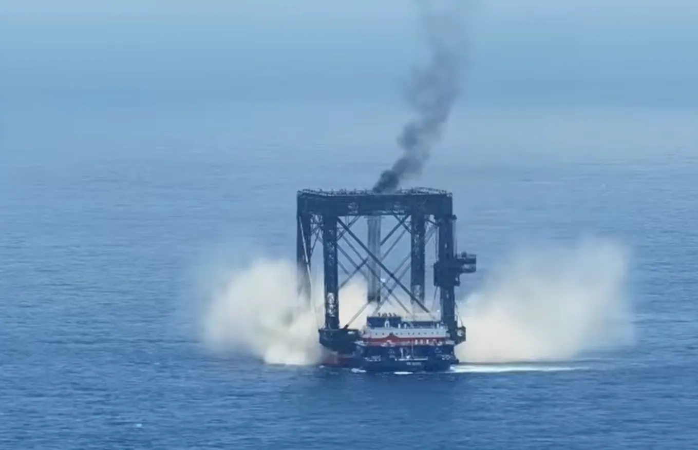 Long March 10B reusable first stage secured by the Navigator offshore capture platform after its maiden flight